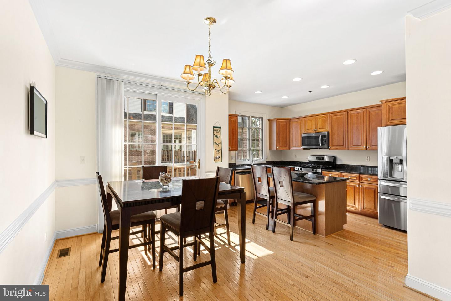 22 Washington Property Photo 6