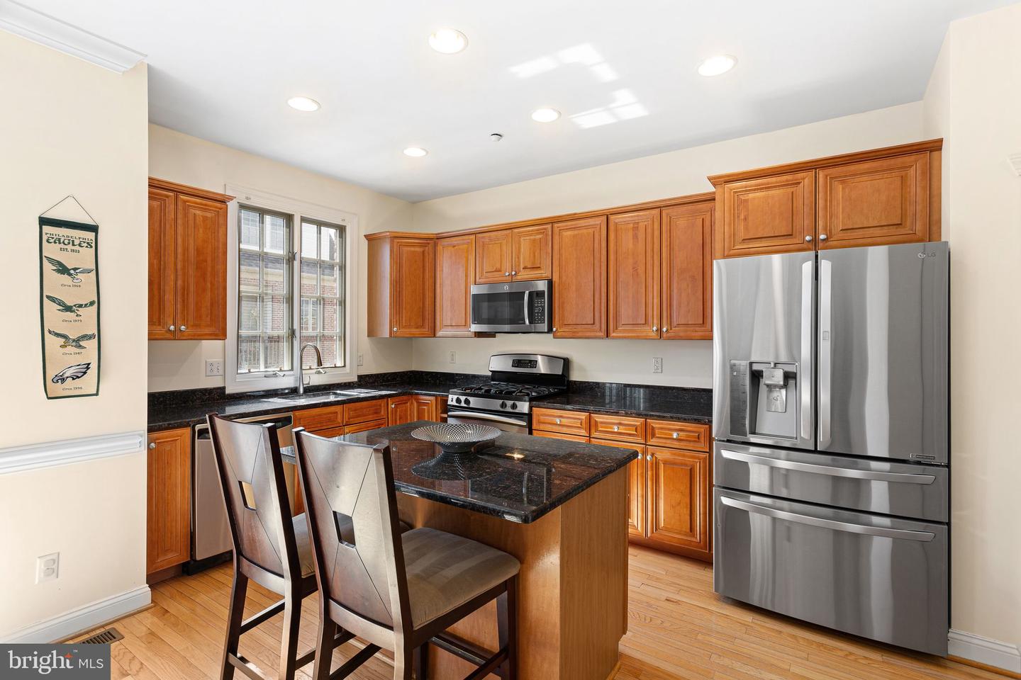 22 Washington Property Photo 8