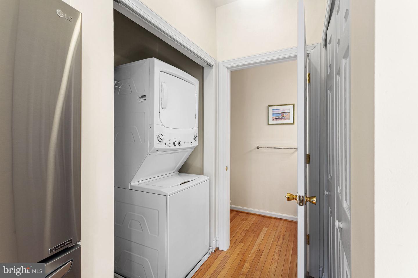 22 Washington Property Photo 11