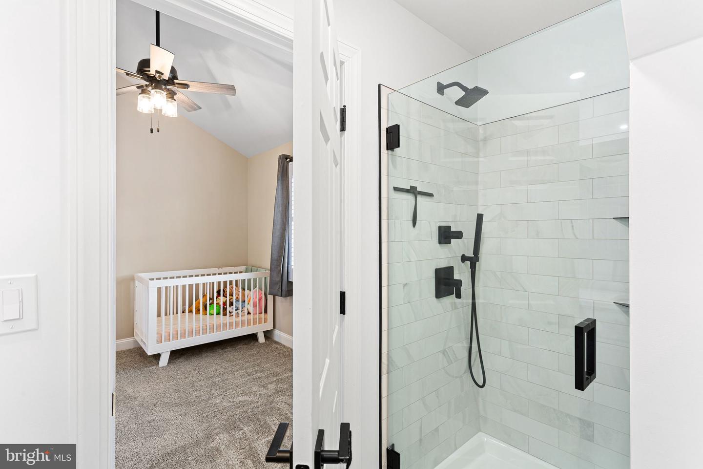 22 Washington Property Photo 21