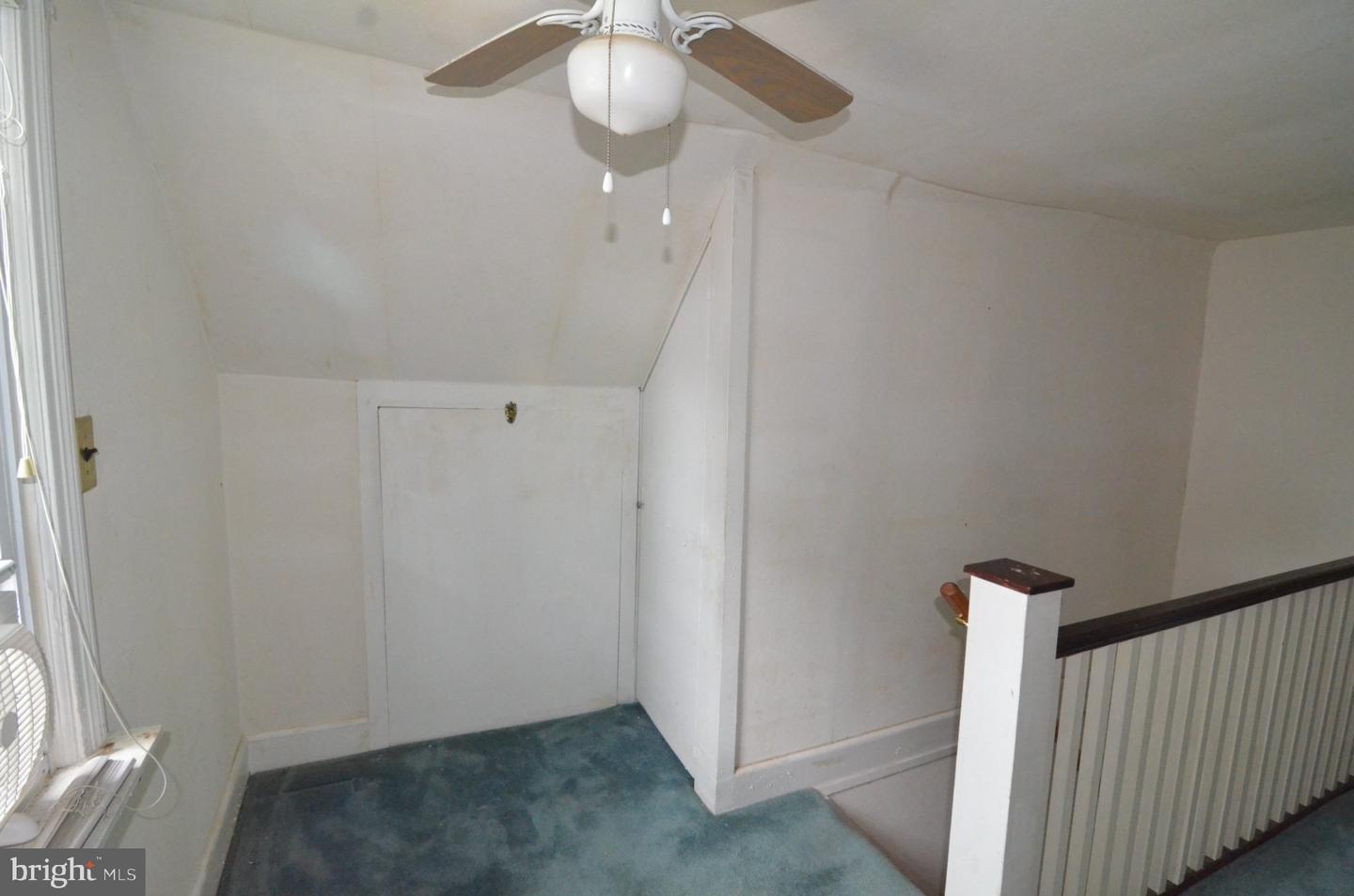 464 Center Ave Property Photo 13
