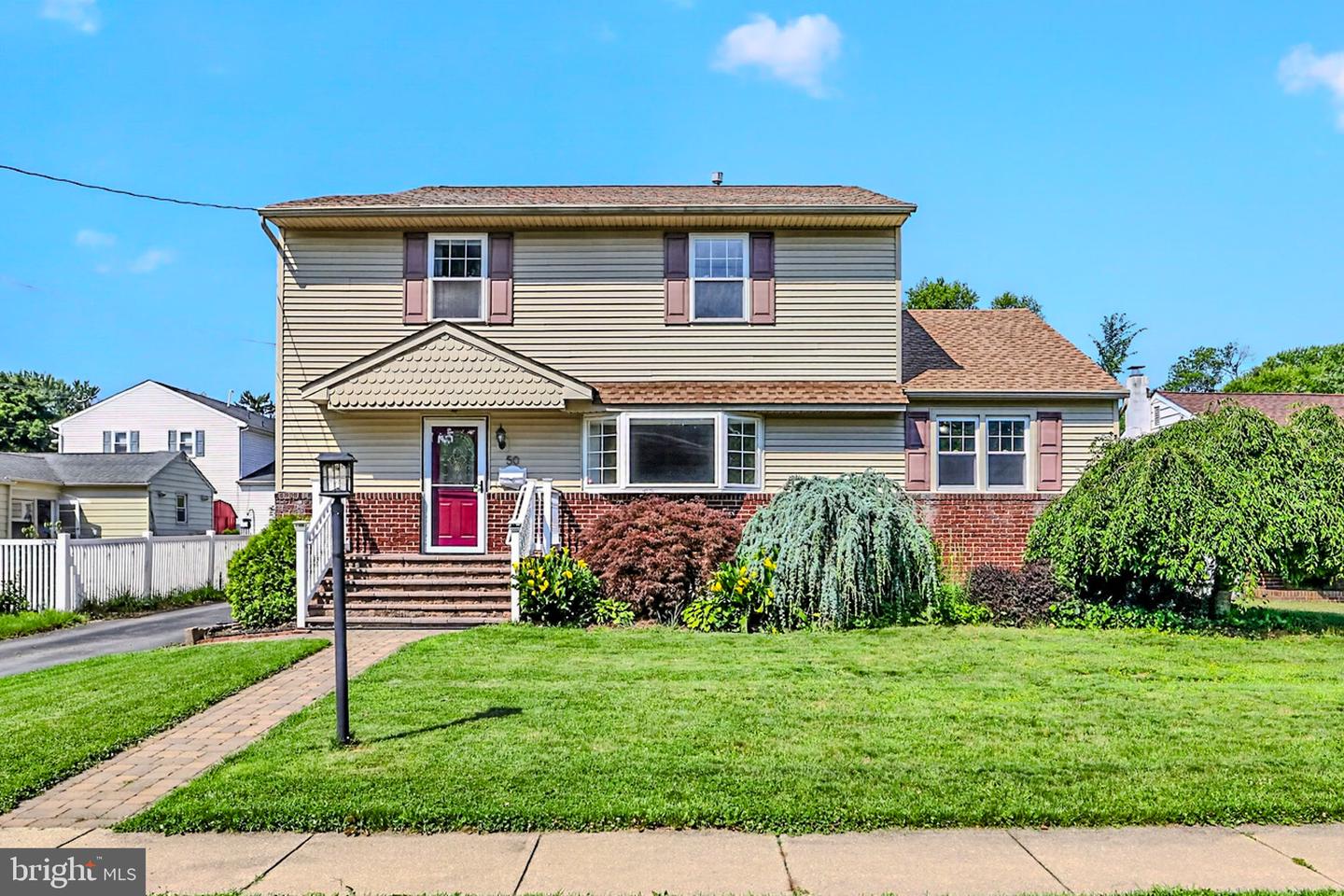 50 WARD AVE
