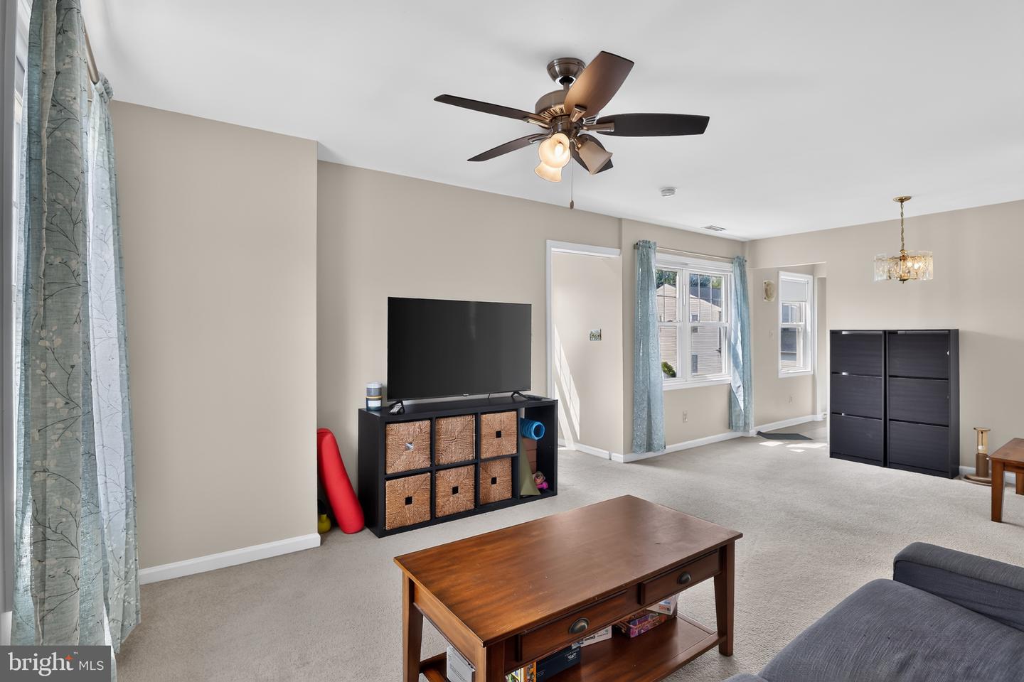 50 Ward Ave Property Photo 18