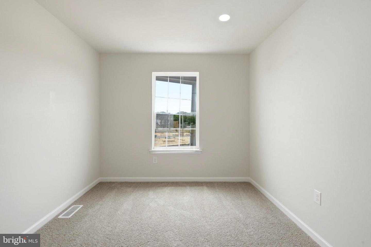 129 Gary Way Property Photo 32