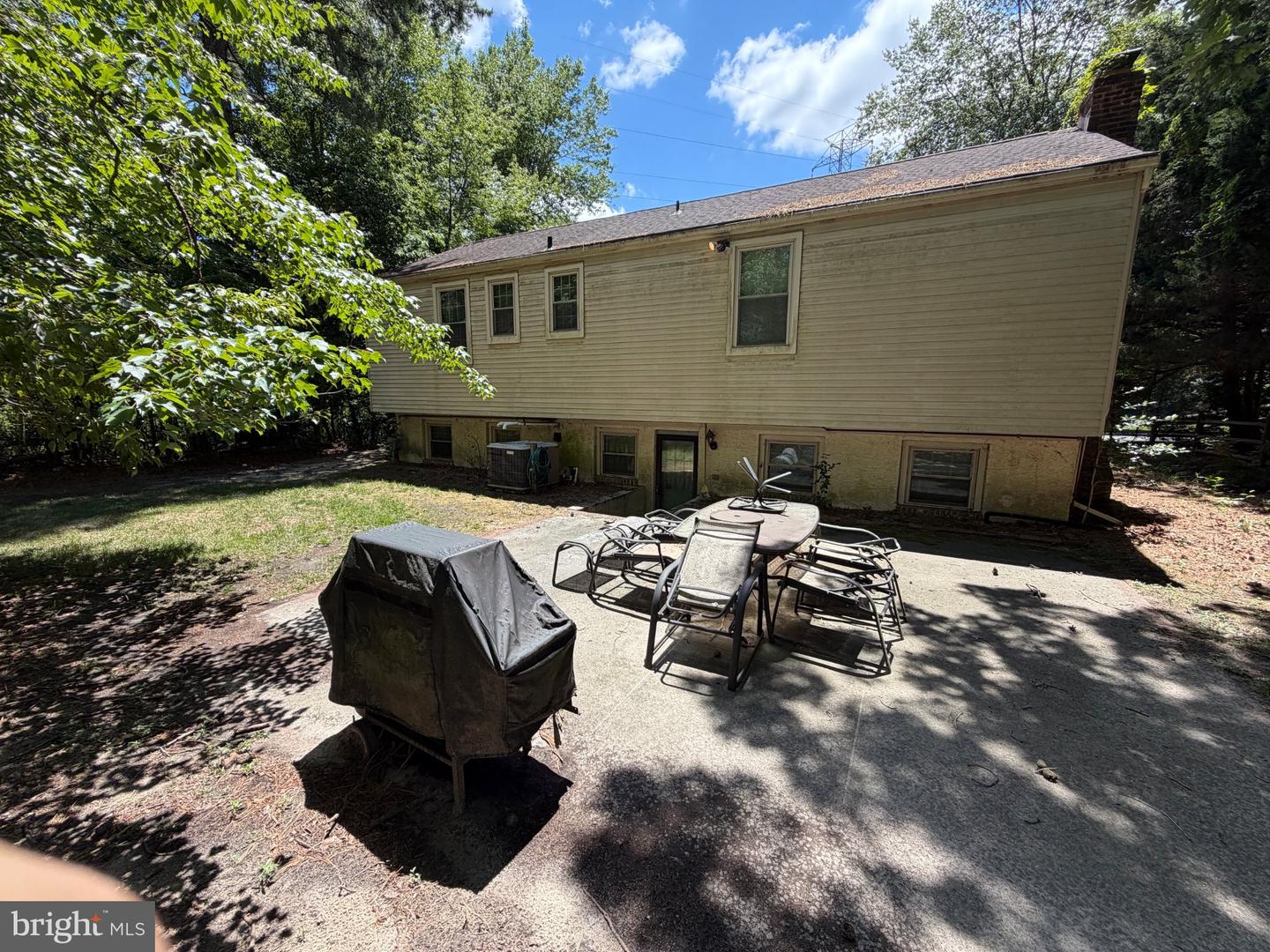 32 Battery Hill Dr Property Photo 5