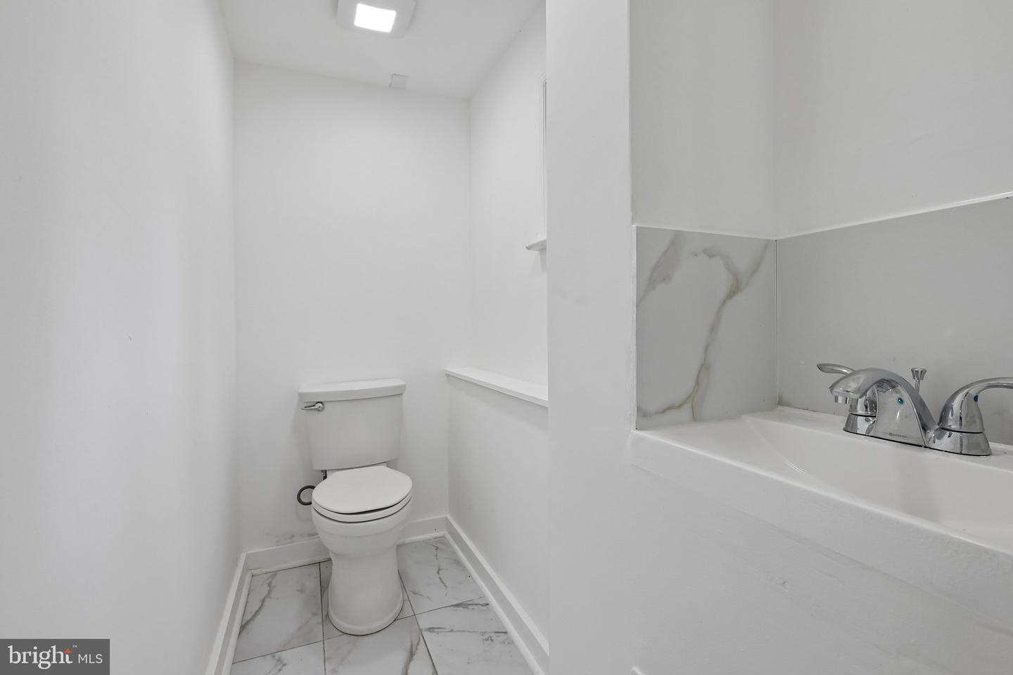 2310 S Cuthbert Dr Property Photo 10