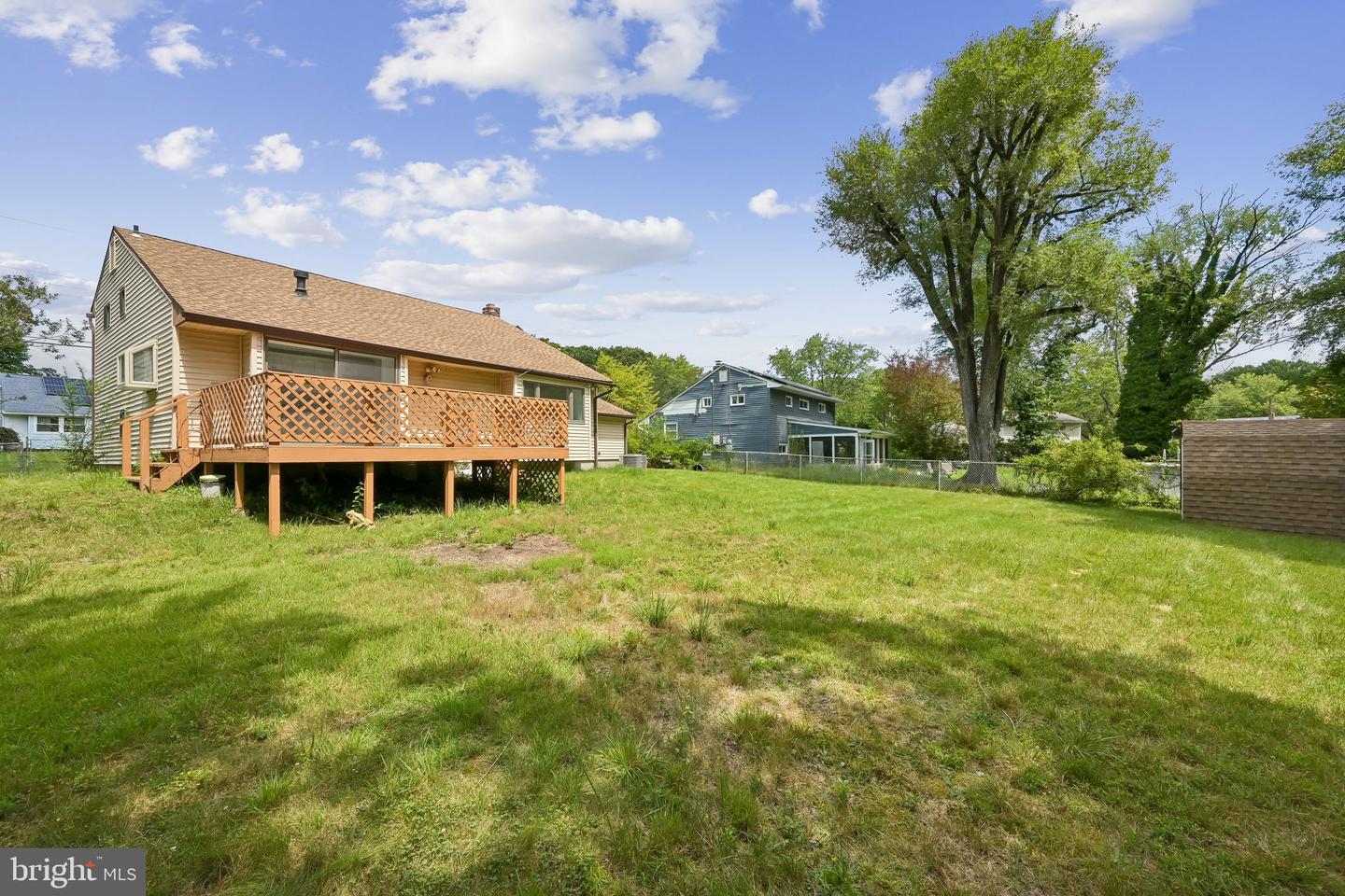 2310 S Cuthbert Dr Property Photo 23