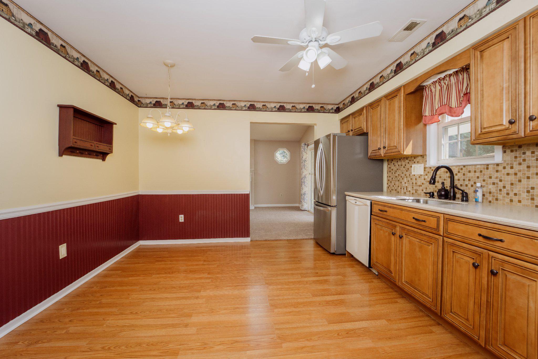 28 Cherry Cir Property Photo 10