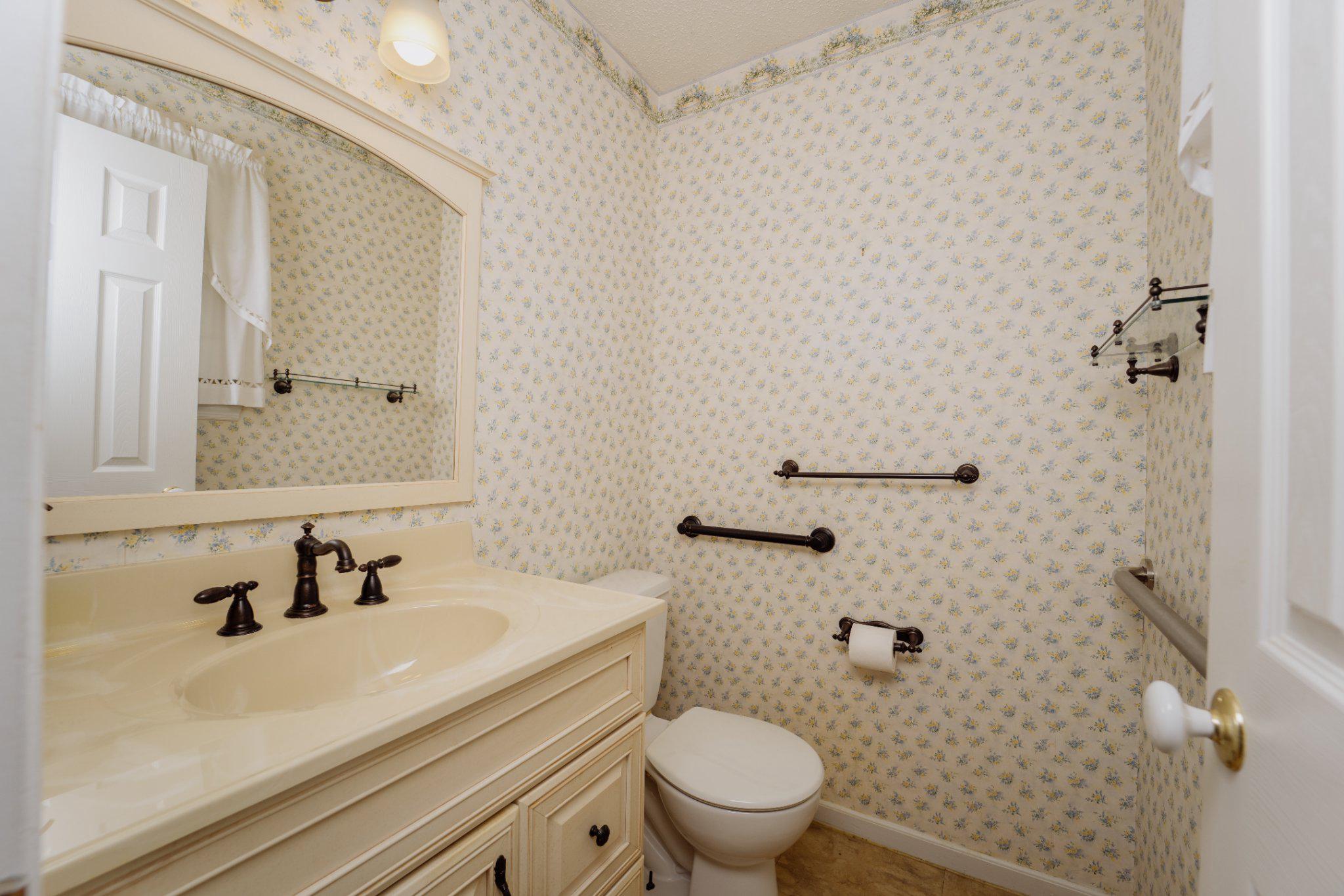 28 Cherry Cir Property Photo 14
