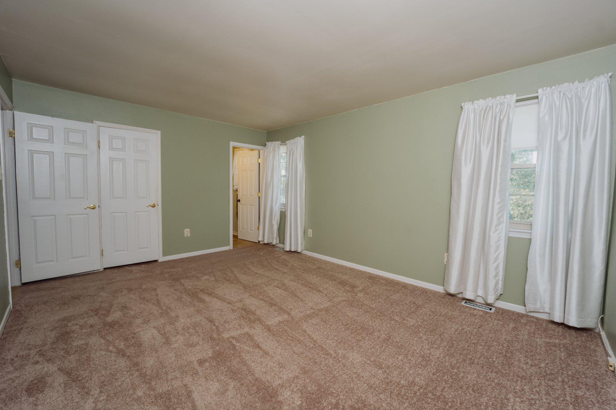 28 Cherry Cir Property Photo 16