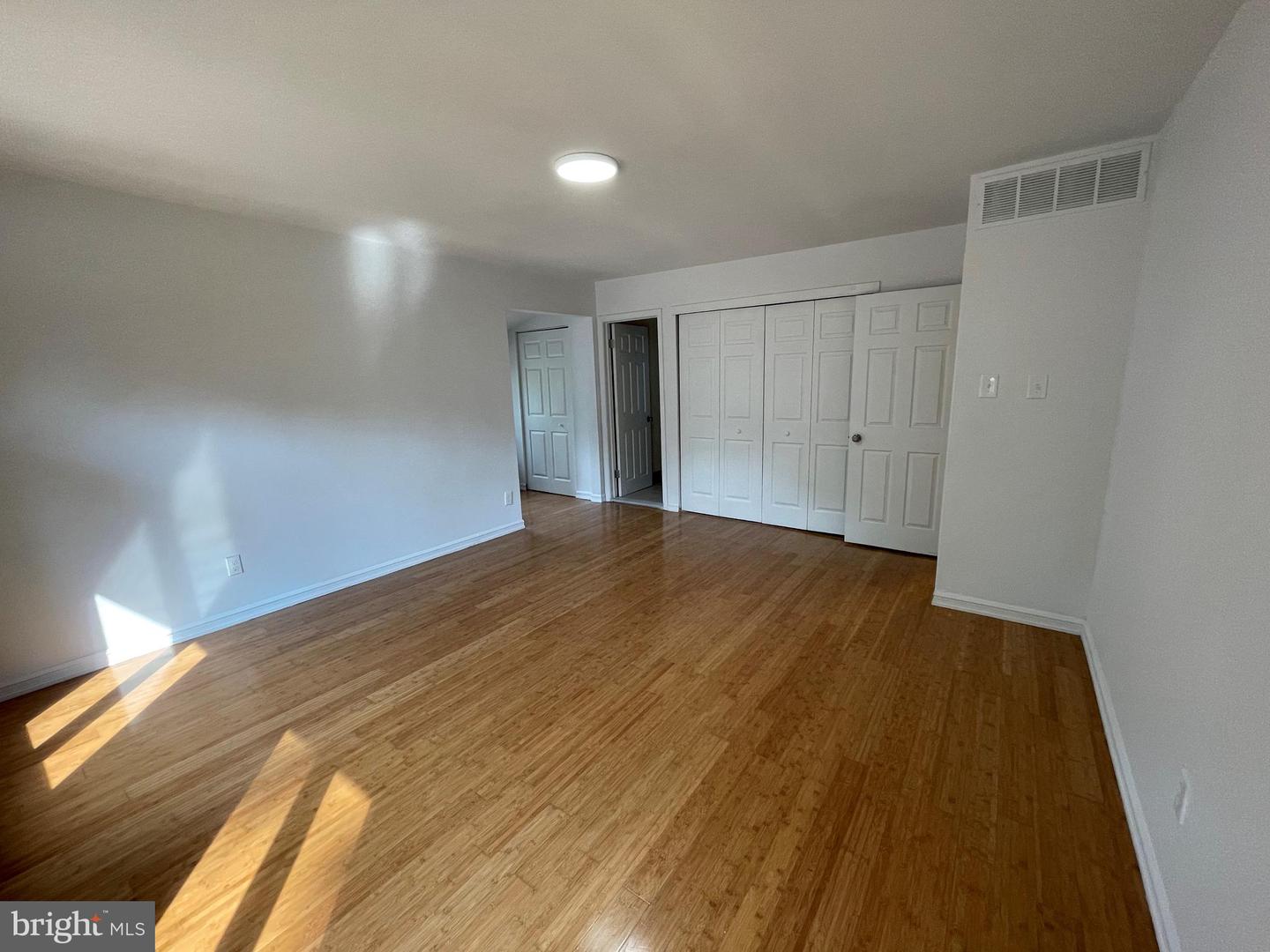 802 Salem Ct Property Photo 19