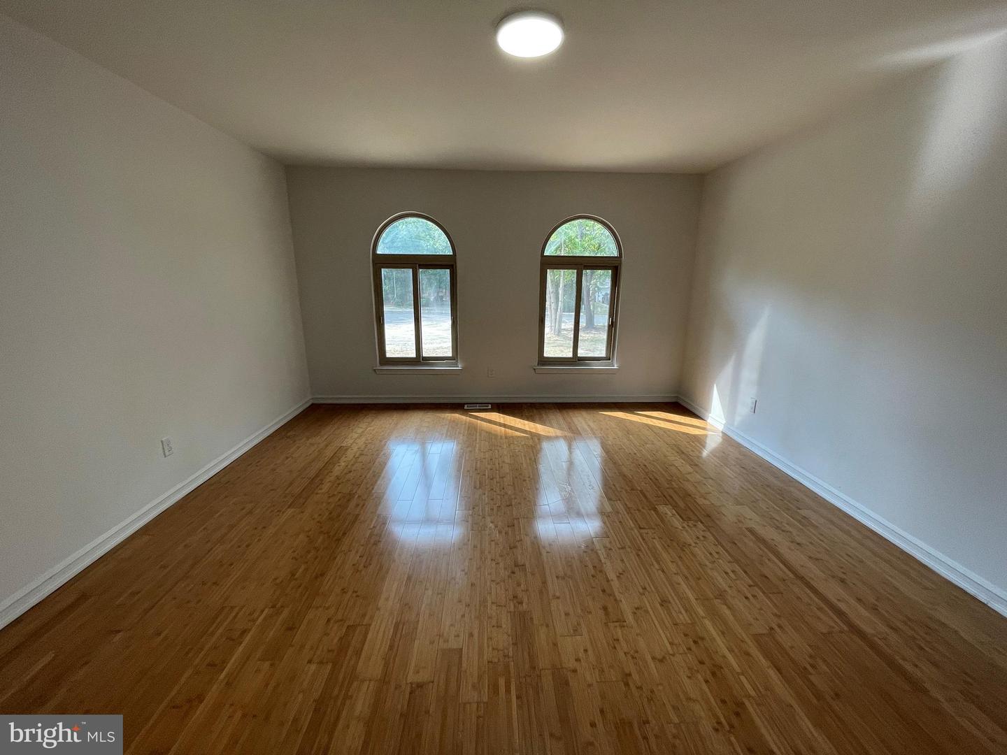 802 Salem Ct Property Photo 20