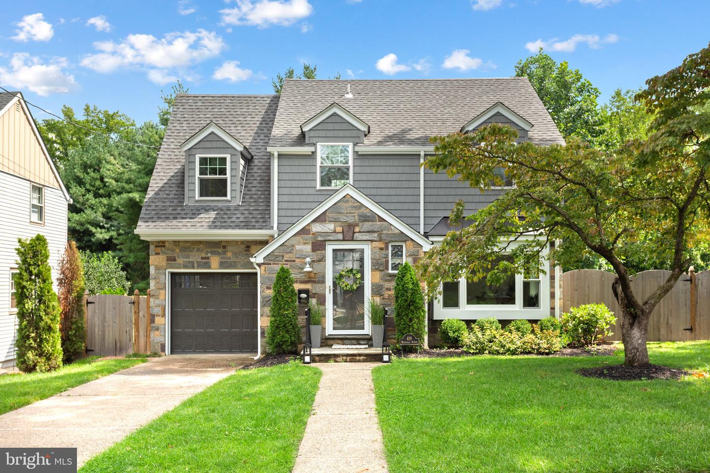 419 MANSFIELD AVE
