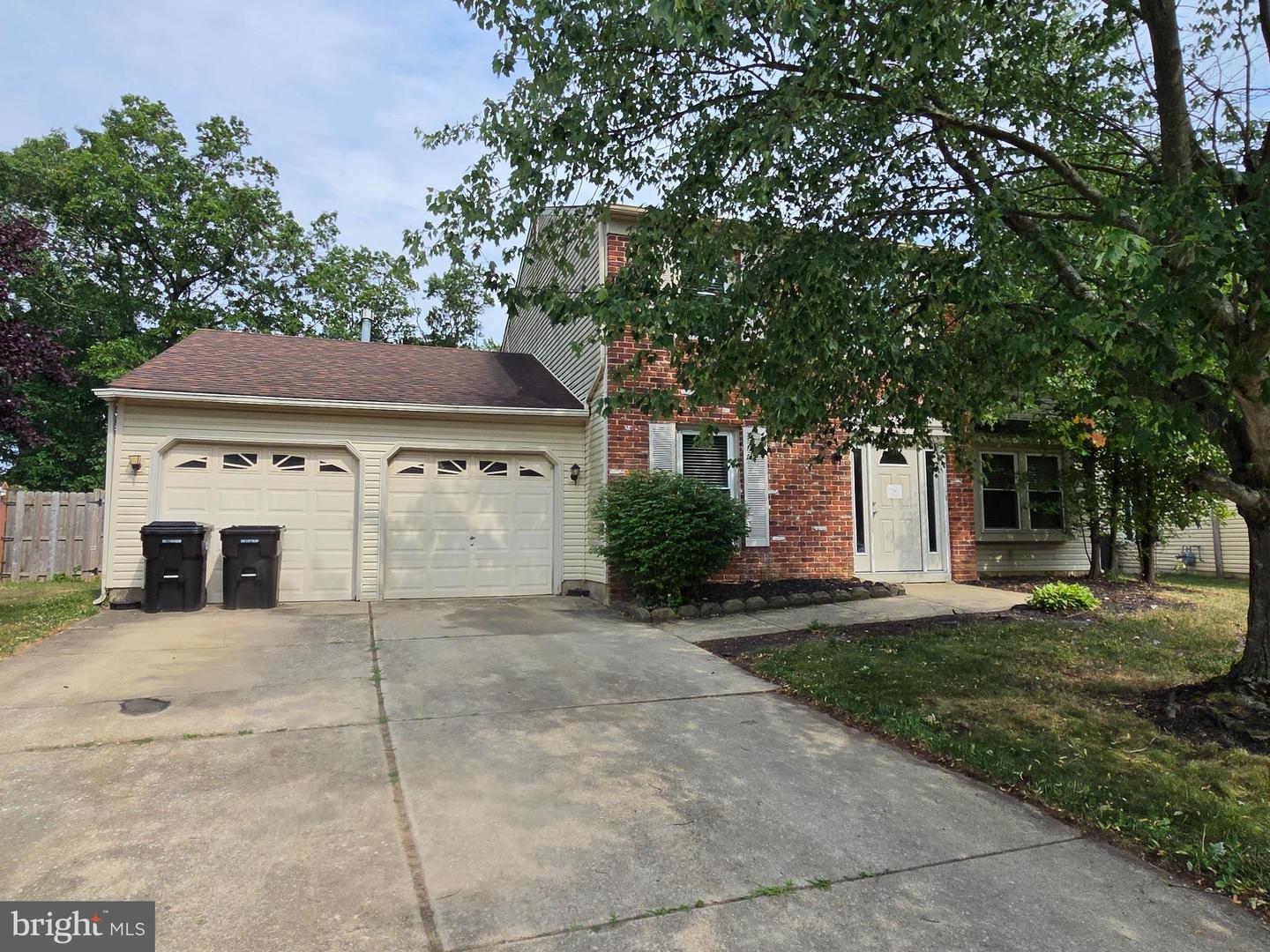 20 Fox Hollow Ln Property Photo 1