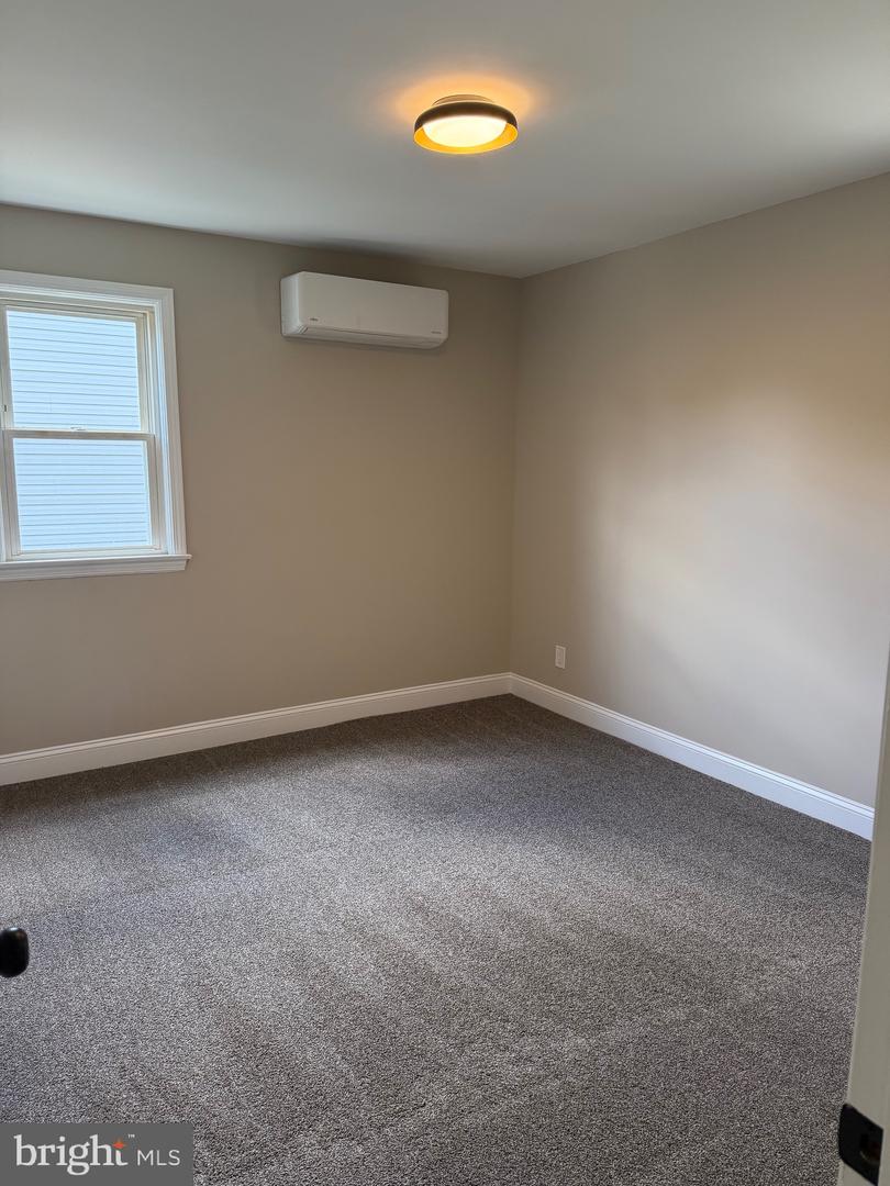 9 E Williams Ave Property Photo 12