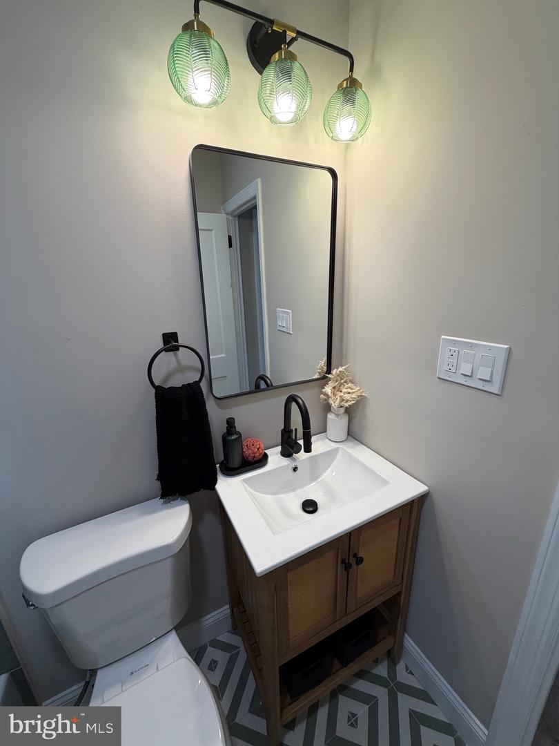 9 E Williams Ave Property Photo 14