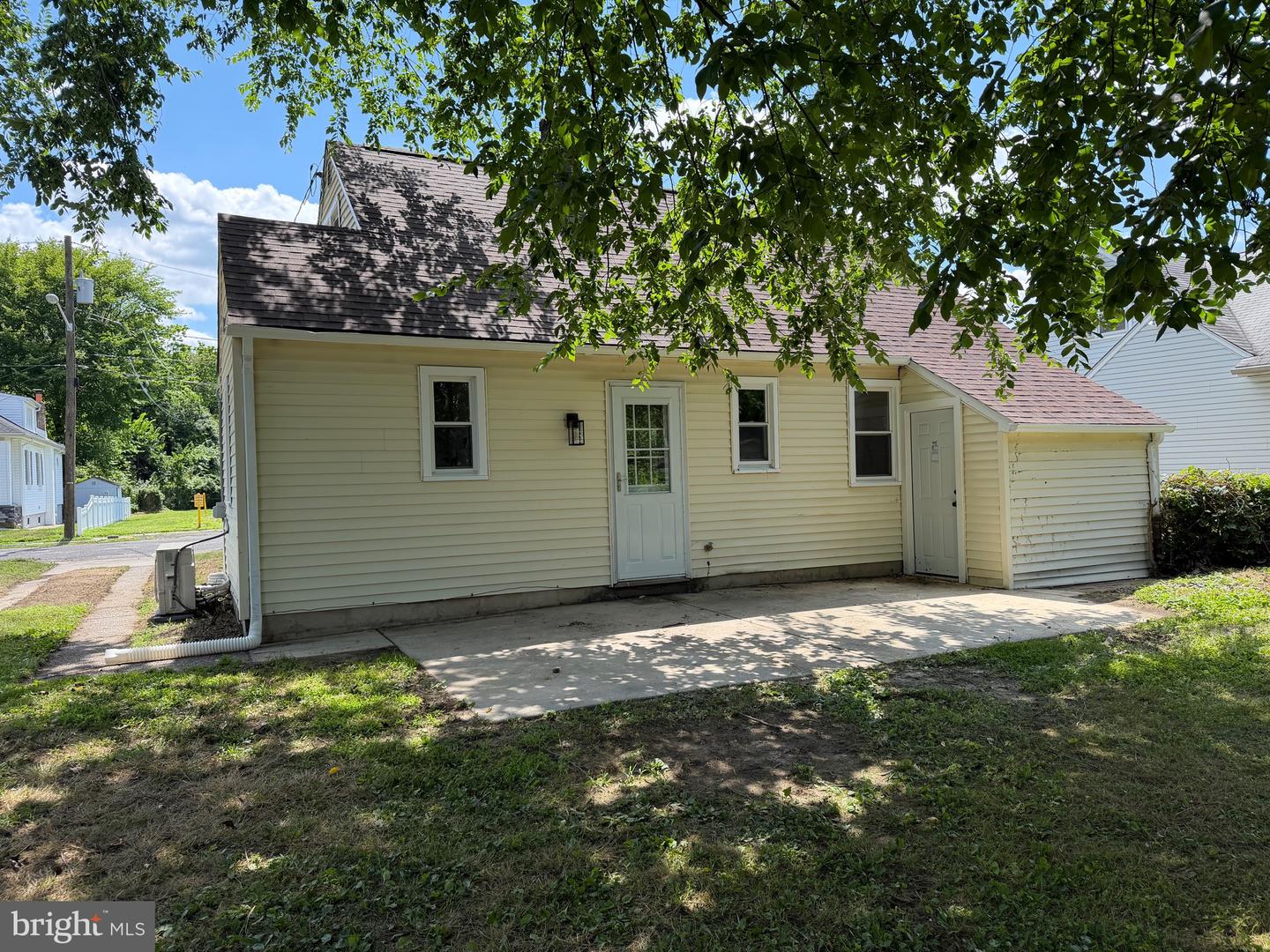 9 E Williams Ave Property Photo 22