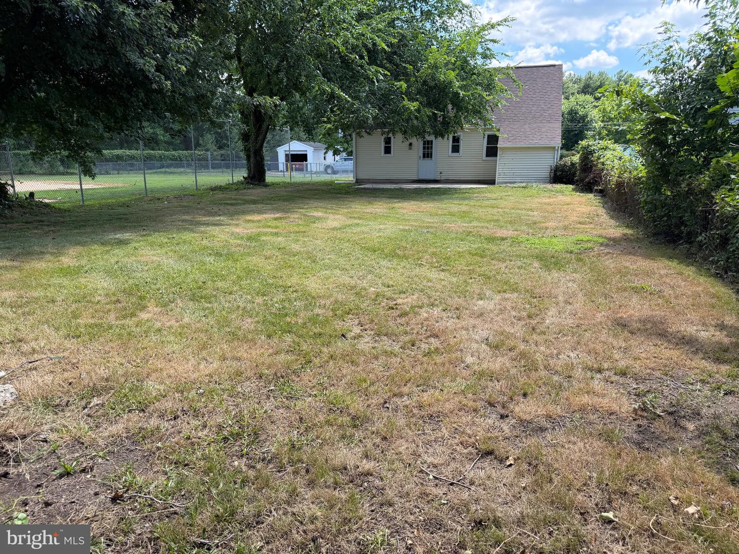 9 E Williams Ave Property Photo 24