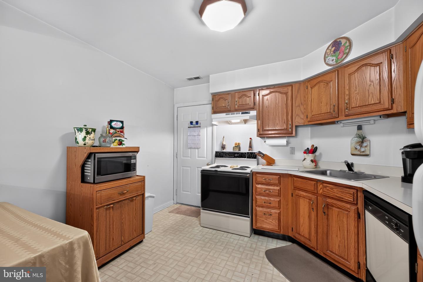 2103 Doral Dr Property Photo 7
