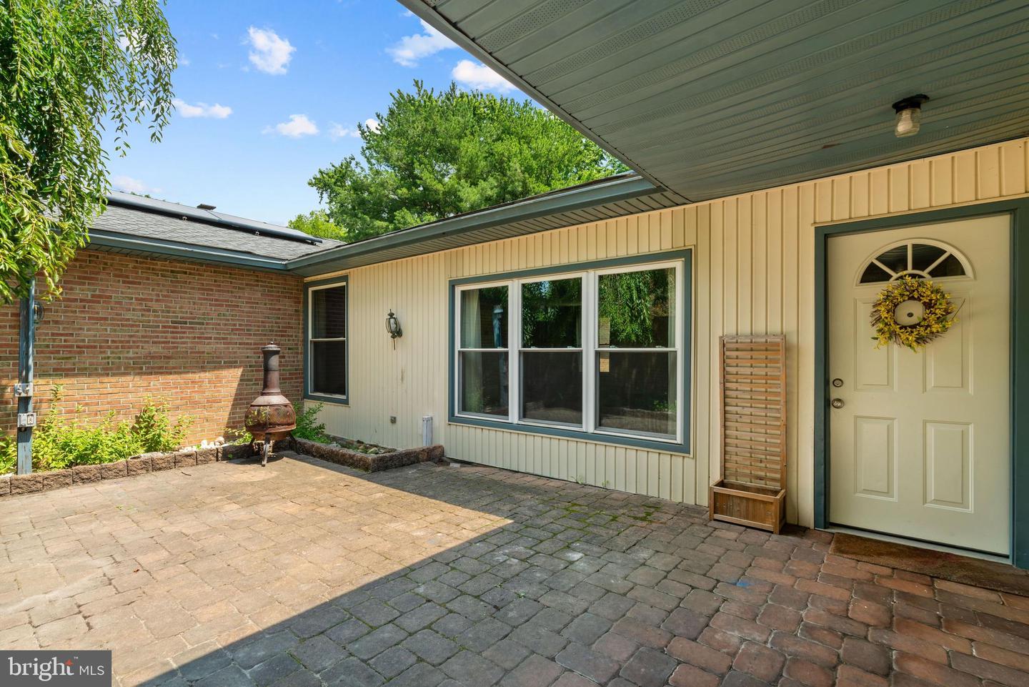 4 Steven Dr Property Photo 5