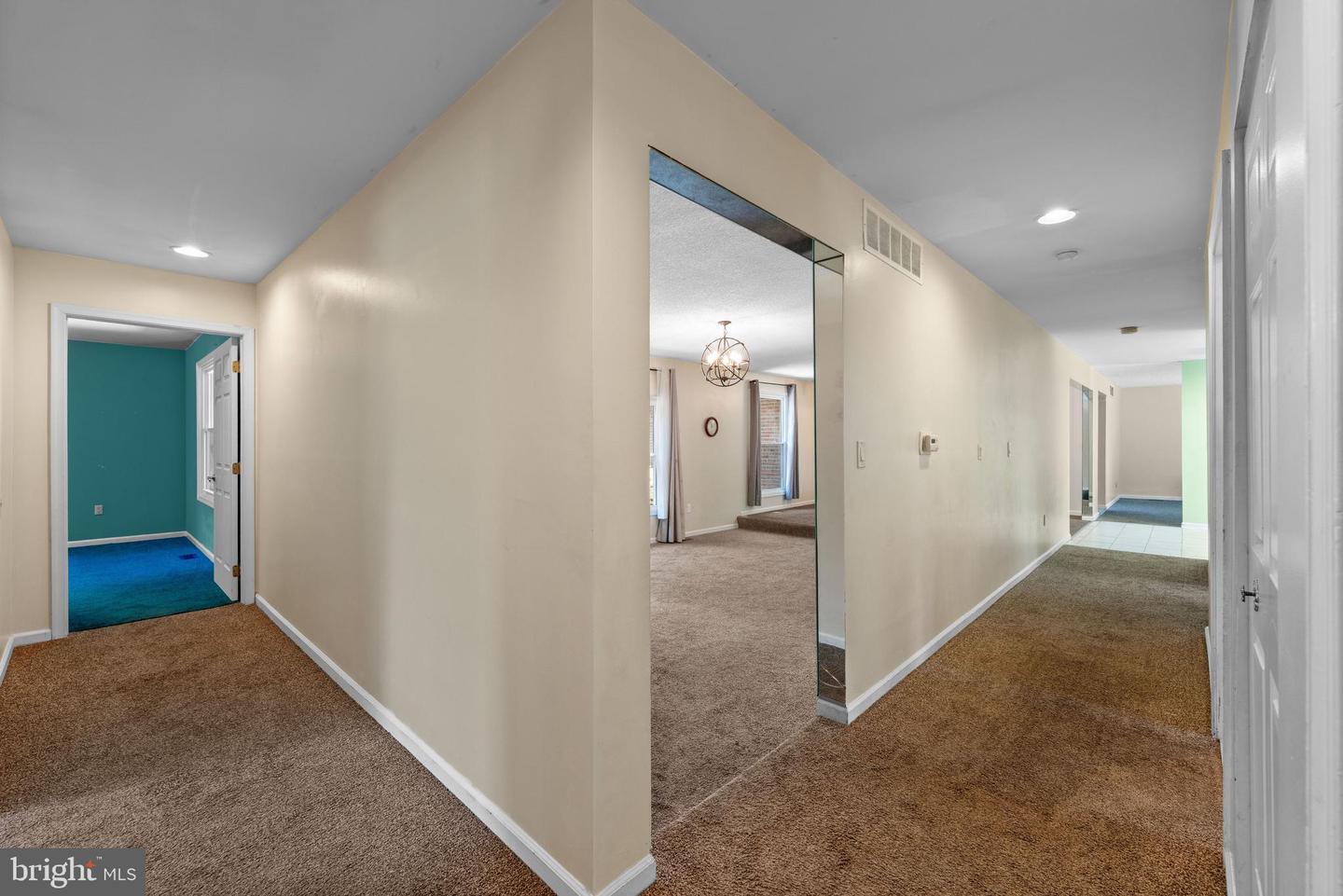 4 Steven Dr Property Photo 20