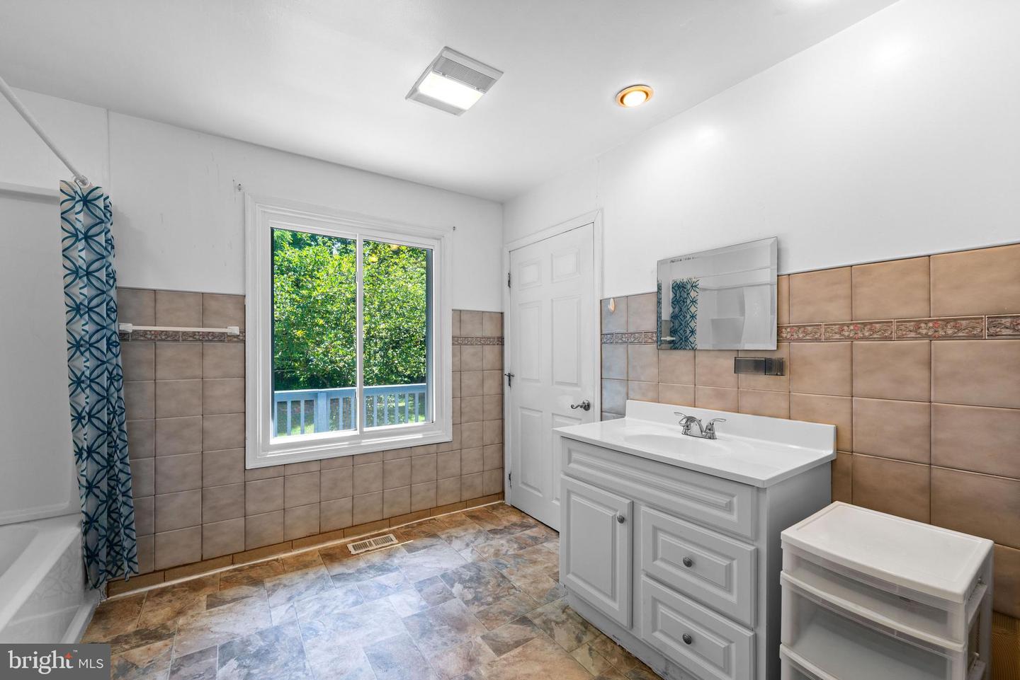 4 Steven Dr Property Photo 24