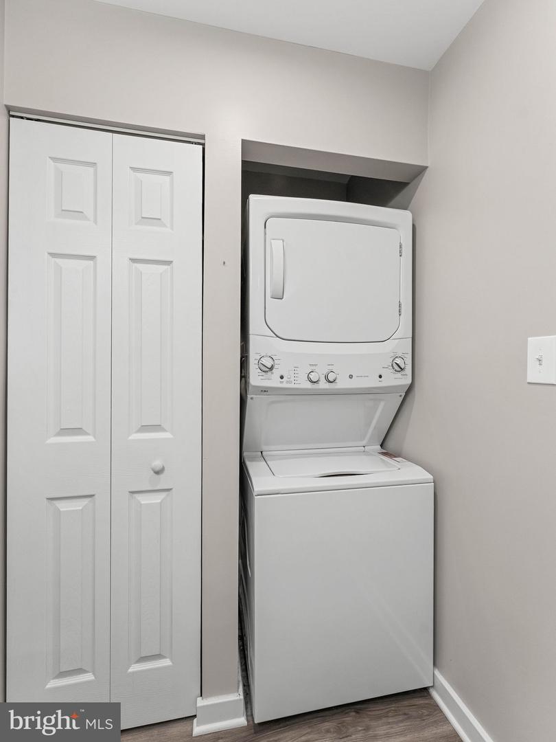 1203 Roberts Way Property Photo 17