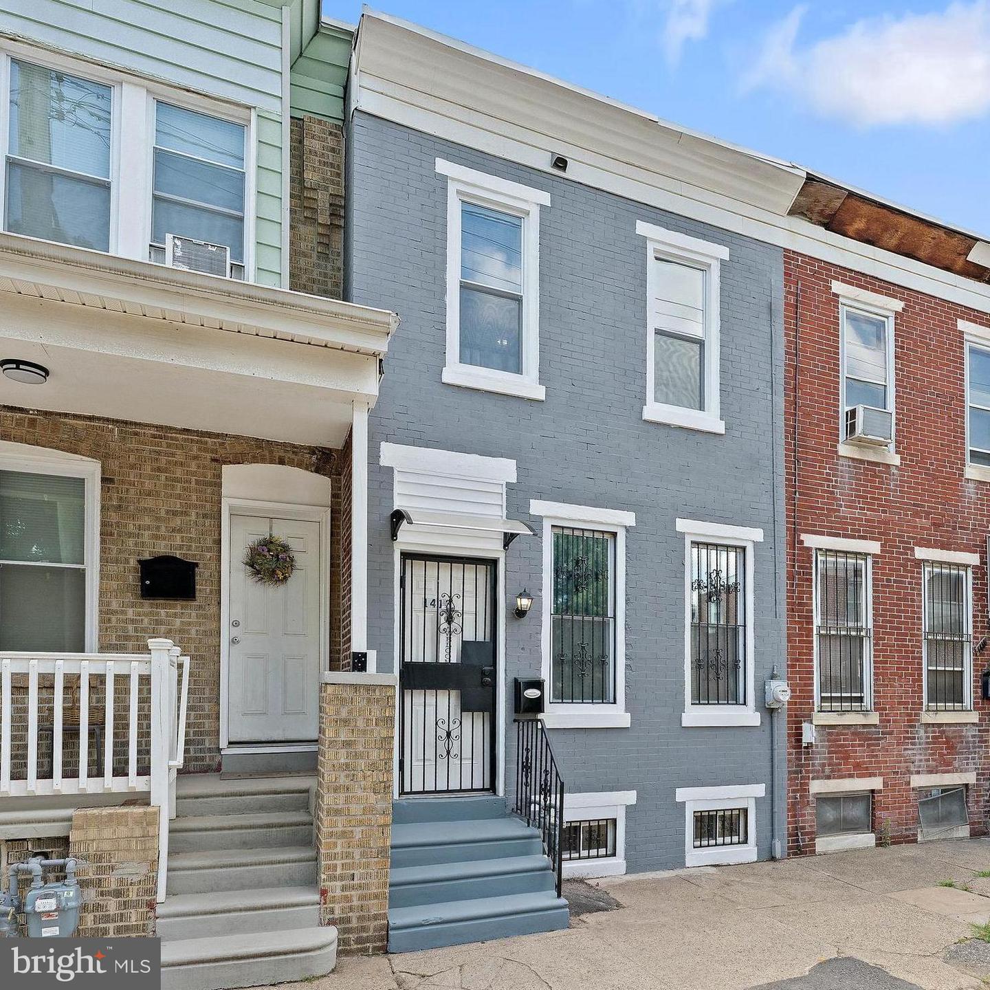 1413 9th St Property Photo 2