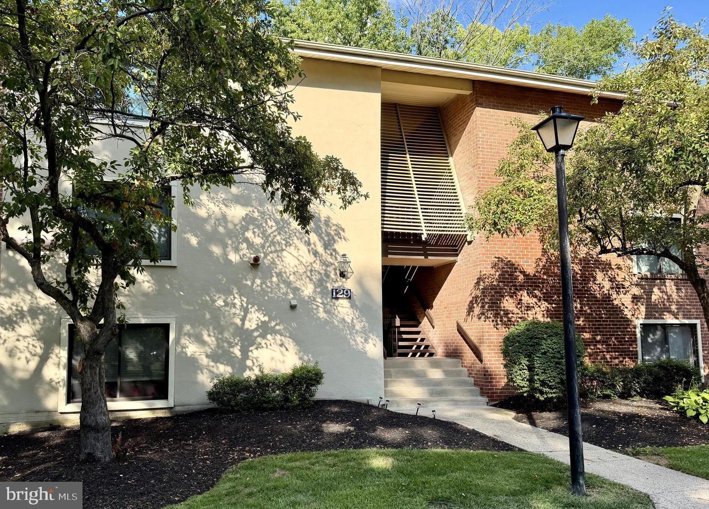 129-2 Echelon Rd Property Photo 2