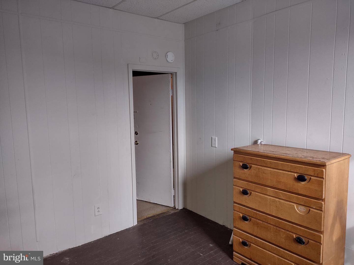100 N Broadway #3 Property Photo 1