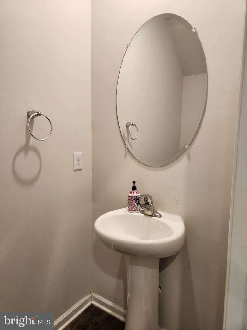 112 Sickler Ct Property Photo 10