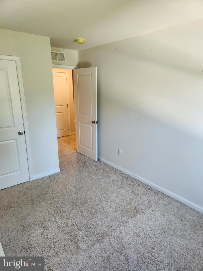 112 Sickler Ct Property Photo 18