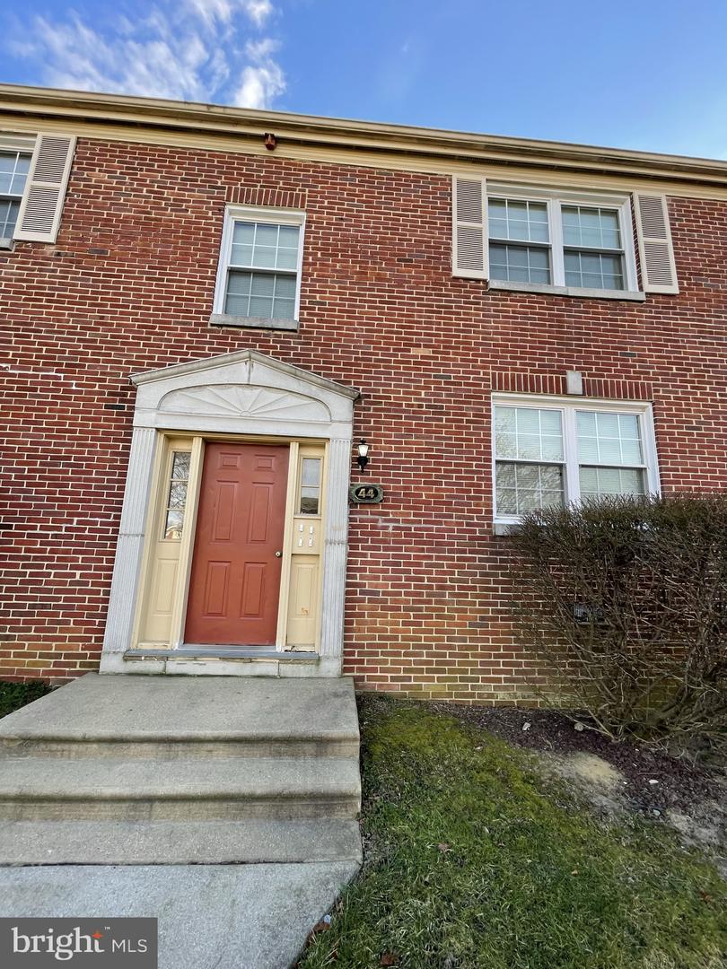 100 Park Blvd #44d Property Photo 2