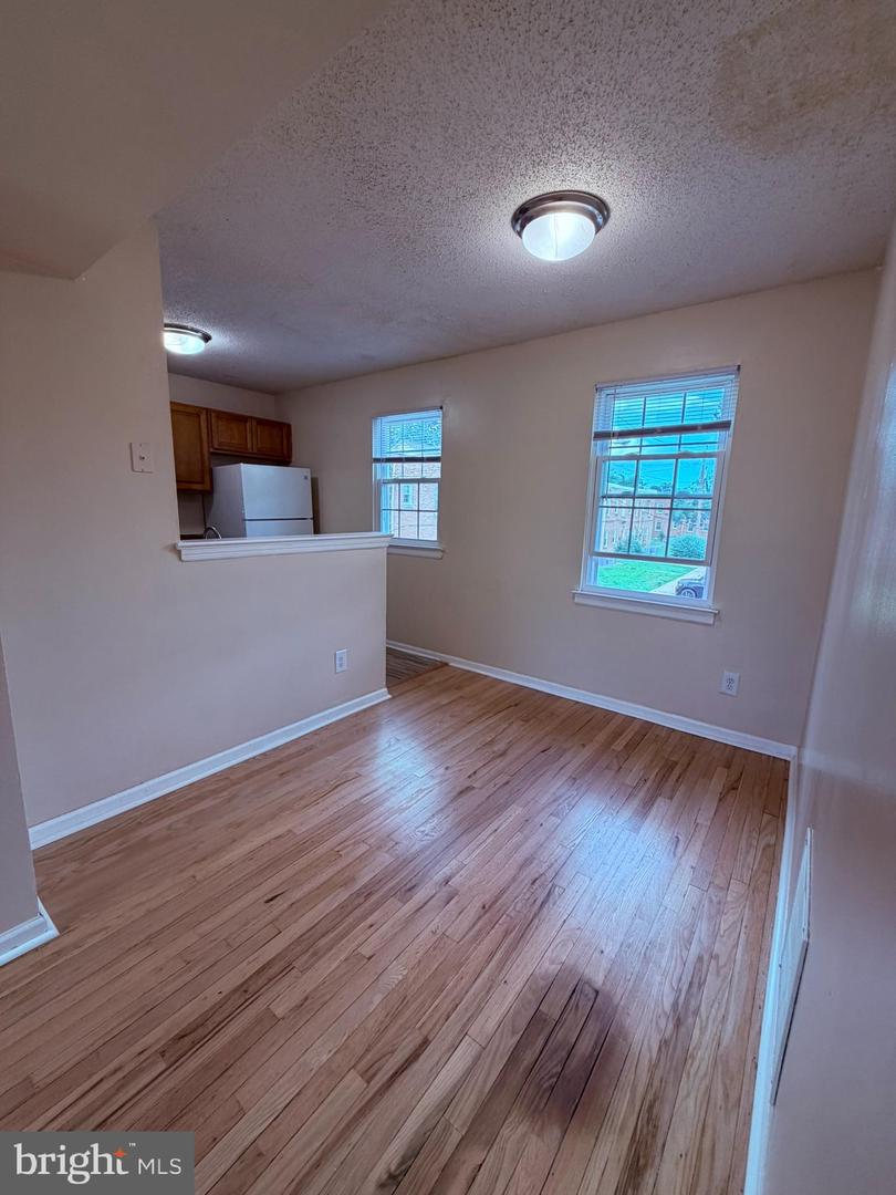 100 Park Blvd #44d Property Photo 5