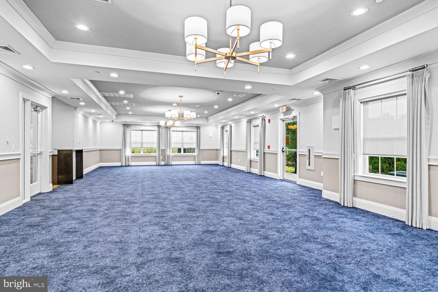 4344 Champions Run Property Photo 32