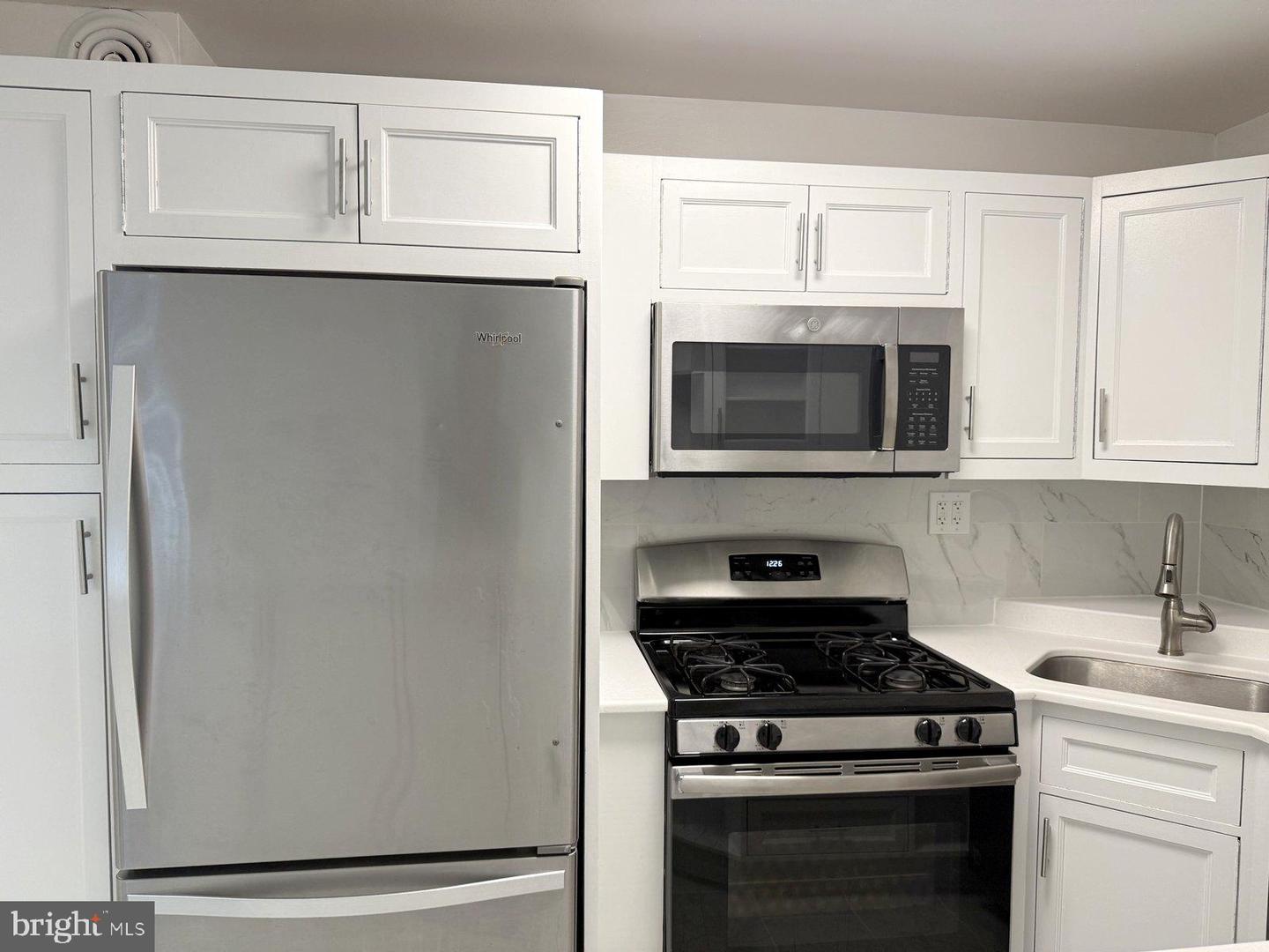 606 Cooper Landing Rd #a-2b Property Photo 3