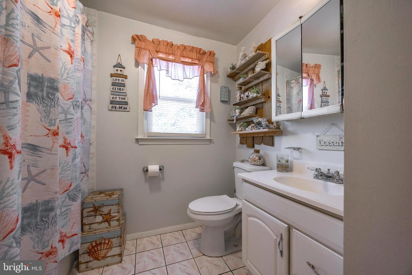 237 Aman Ave Property Photo 19