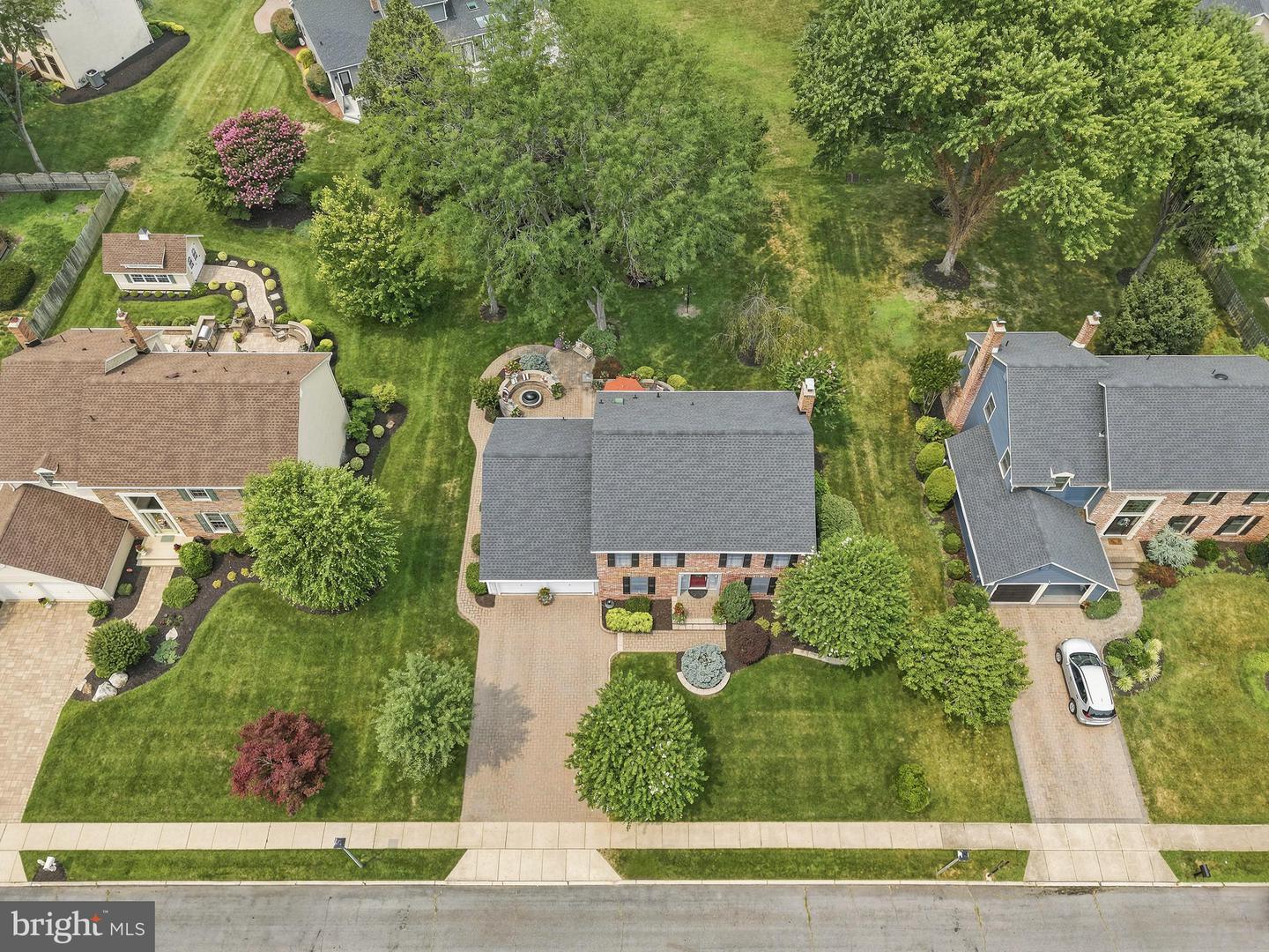 22 Saint Anthony Ct Property Photo 3