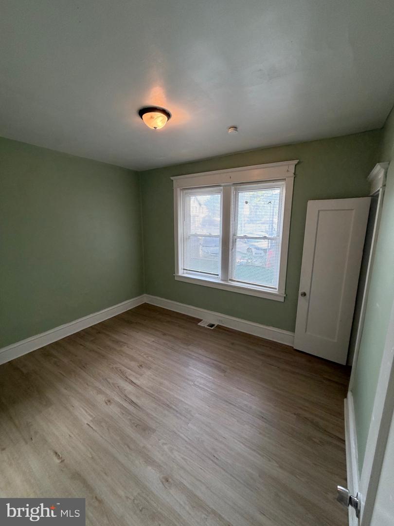 3265 River Rd Property Photo 17