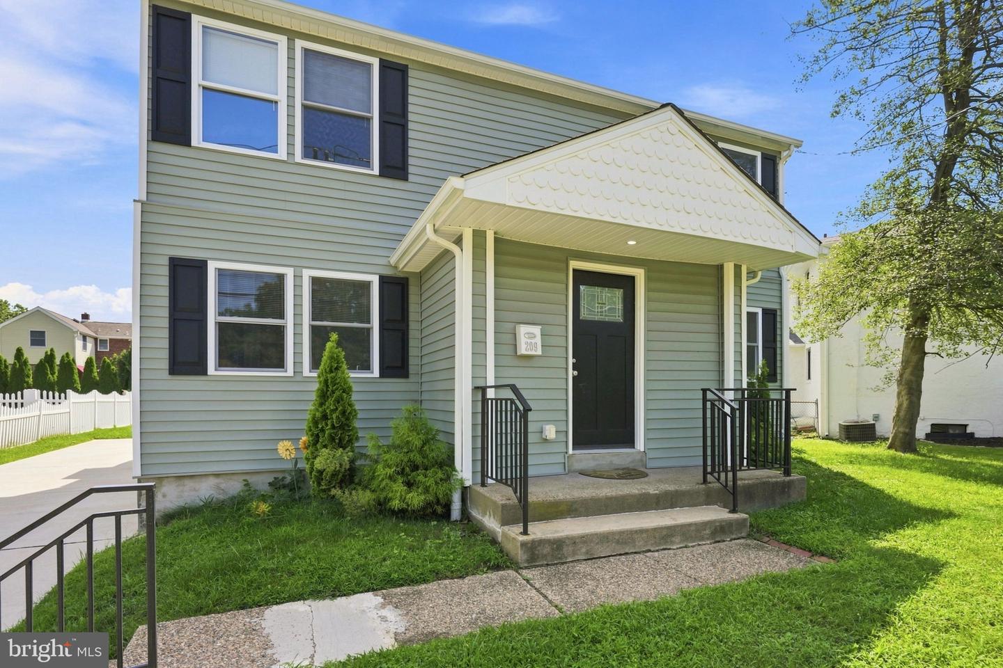 209 BRIARWOOD AVE