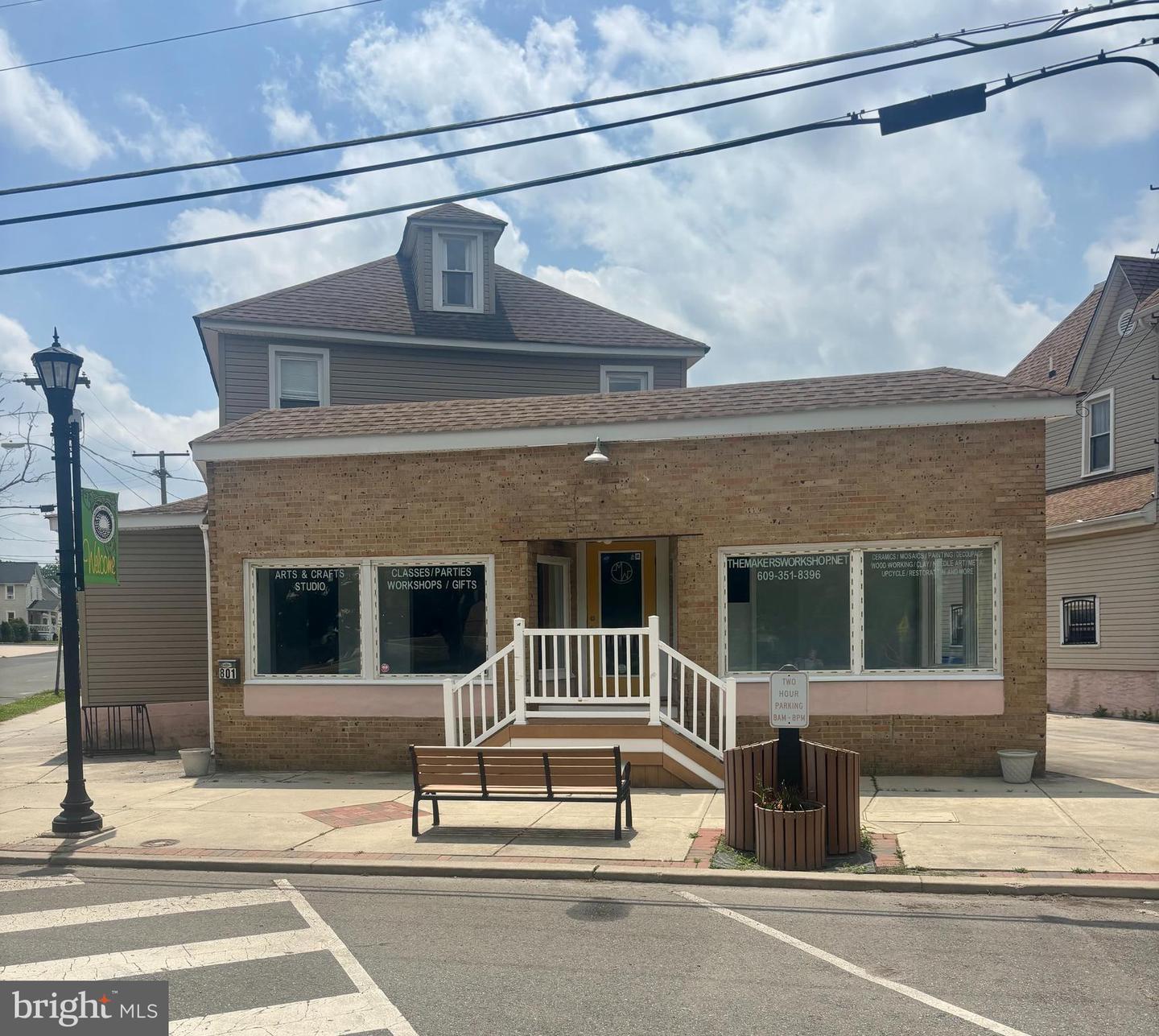801 W ATLANTIC AVE #A Property Photo 1