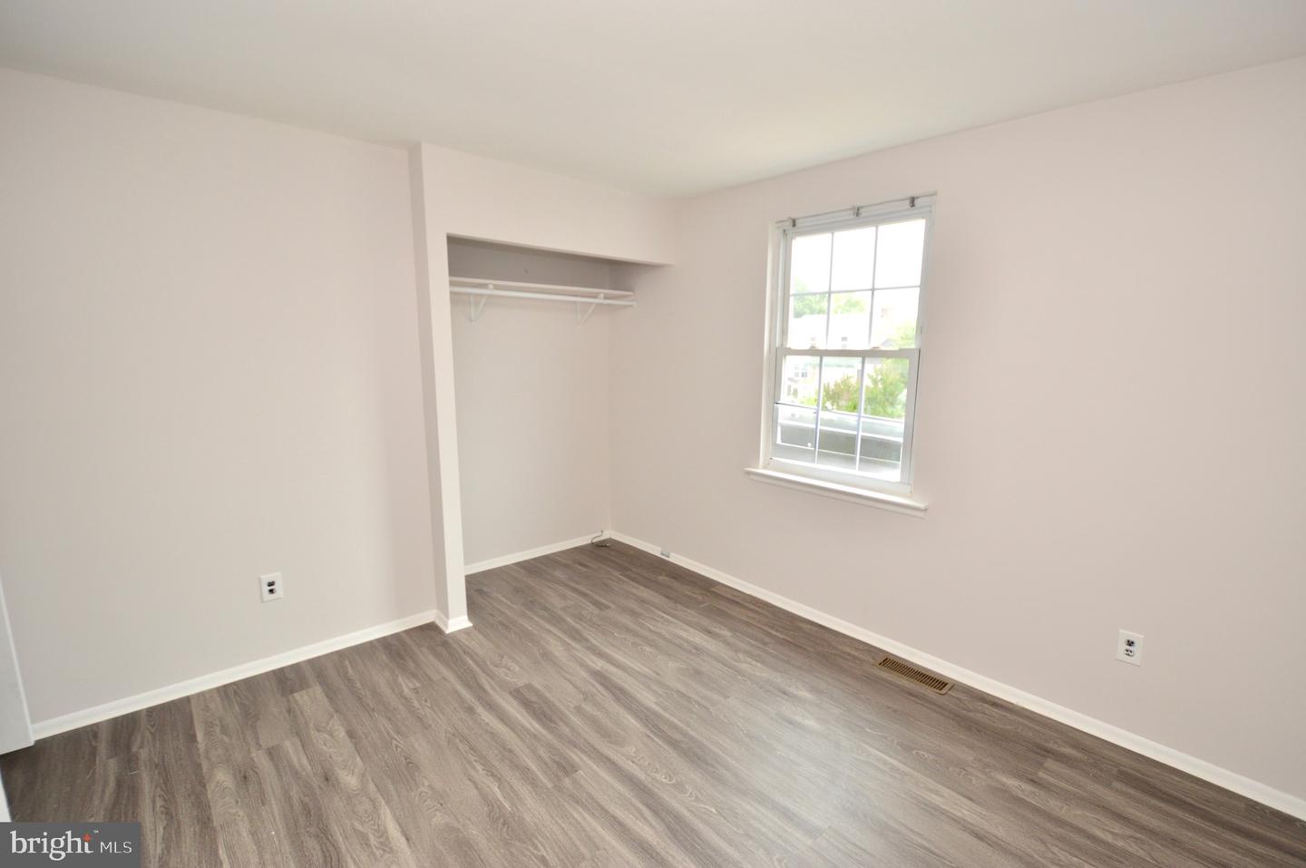 1711 Brentwood Pl Property Photo 9