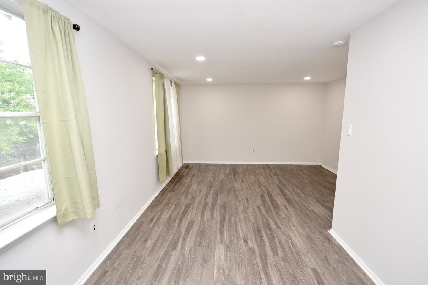 1711 Brentwood Pl Property Photo 16