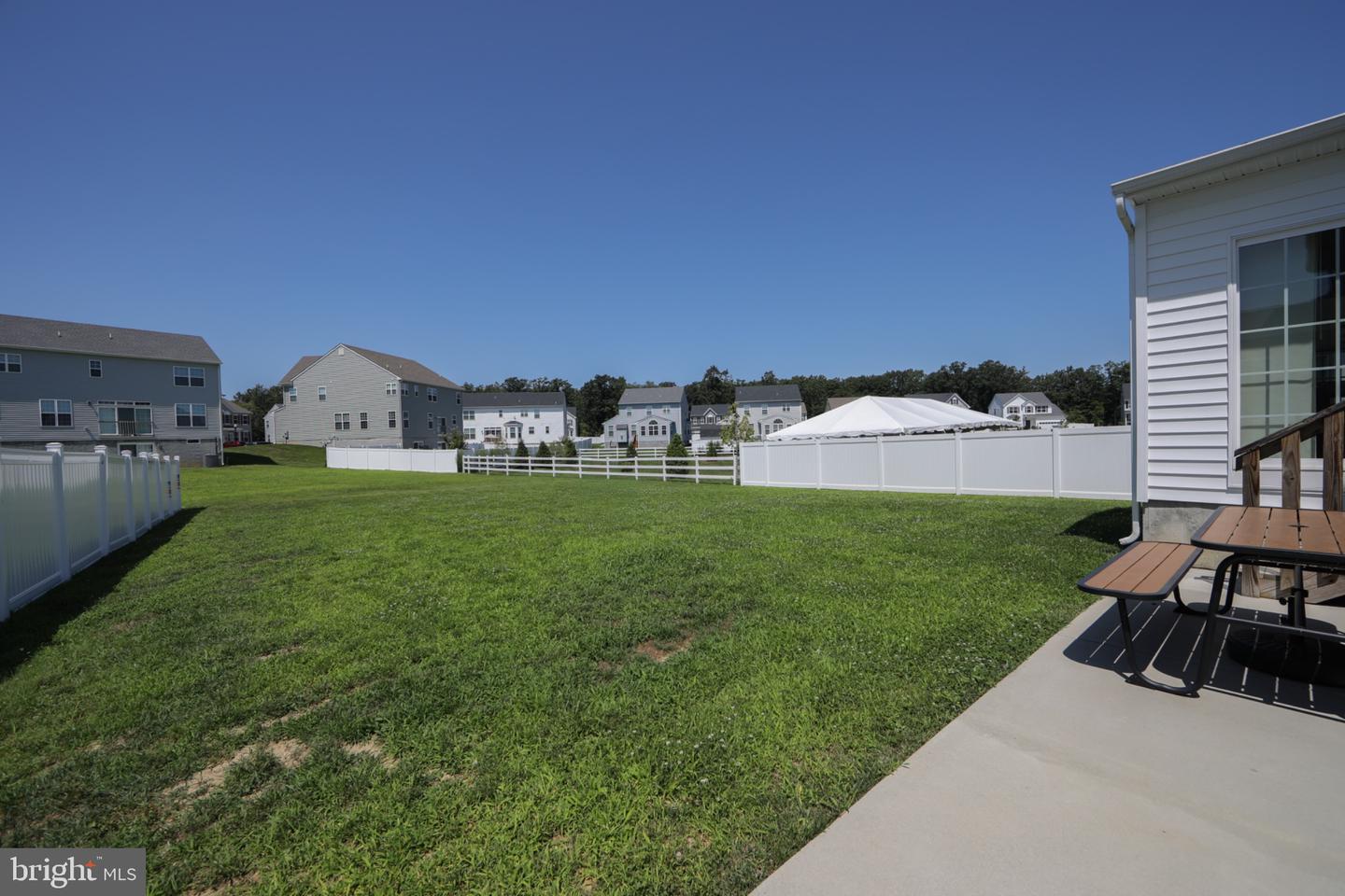 8 Cayuga Way Property Photo 6