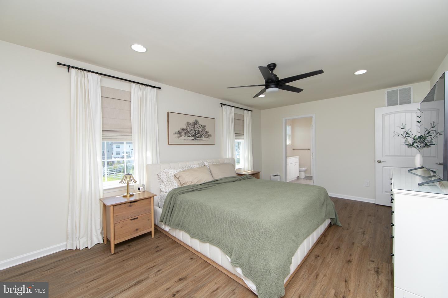 8 Cayuga Way Property Photo 29
