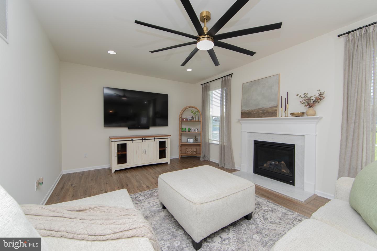 8 Cayuga Way Property Photo 34