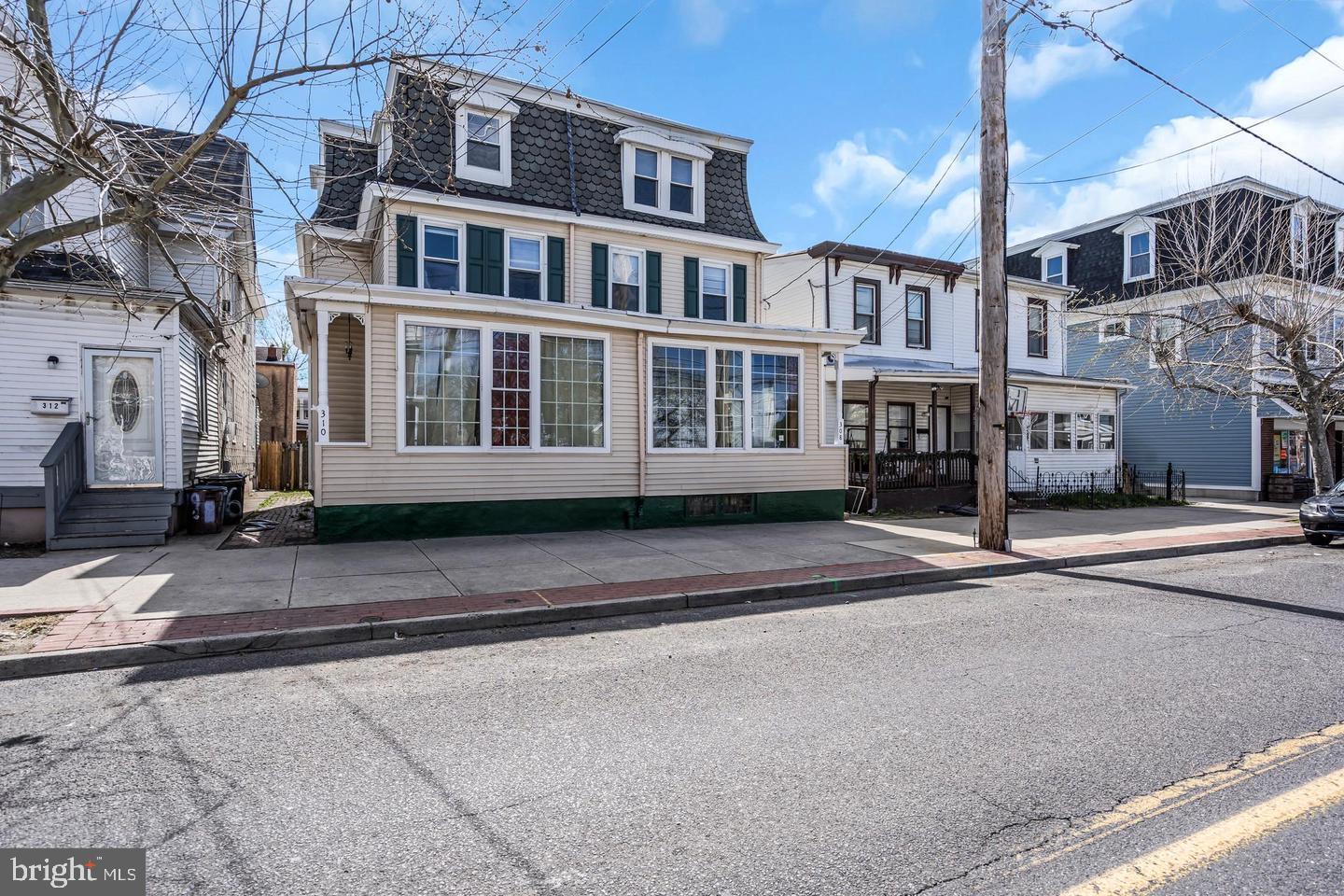 310 Market Property Photo 1