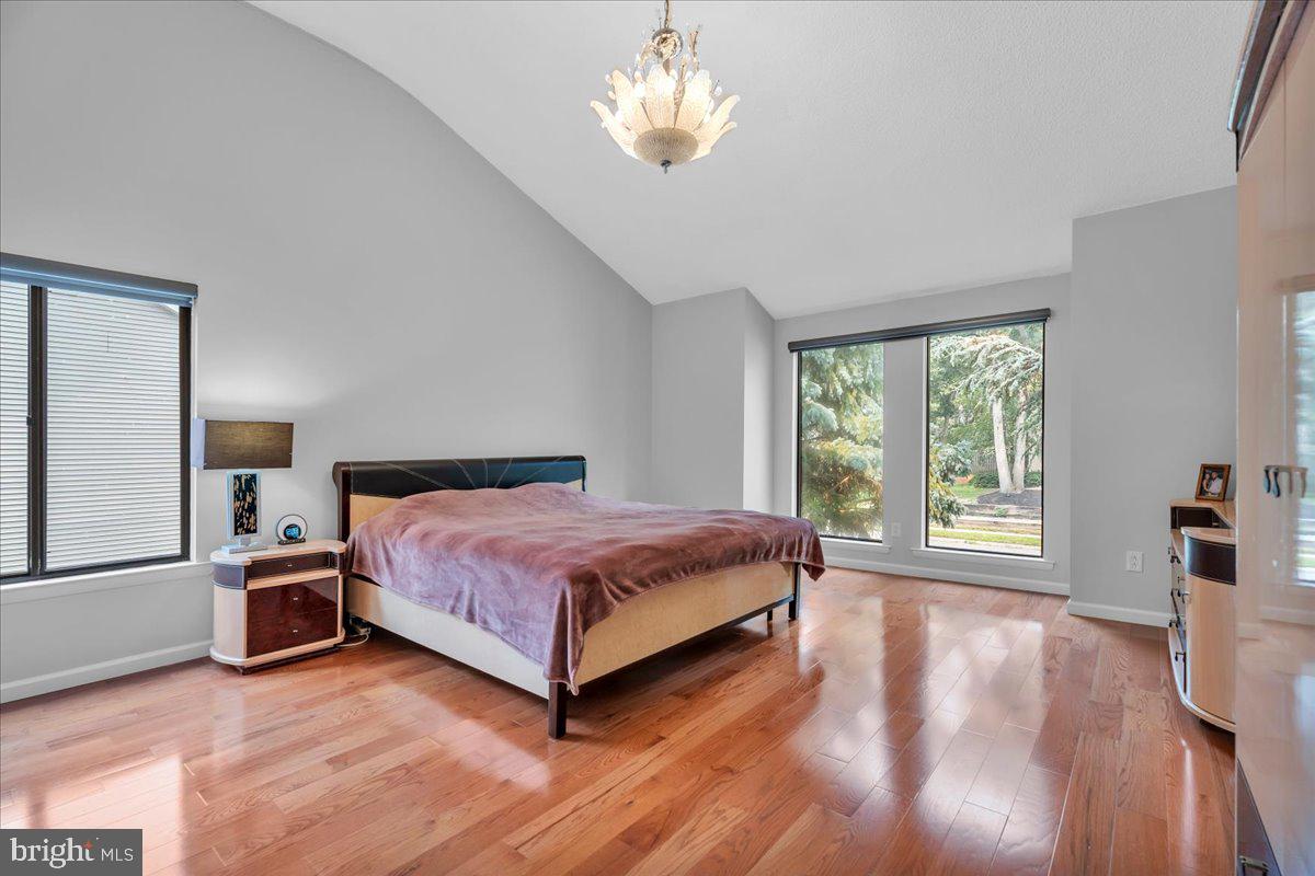 4 Johnson Ln Property Photo 20