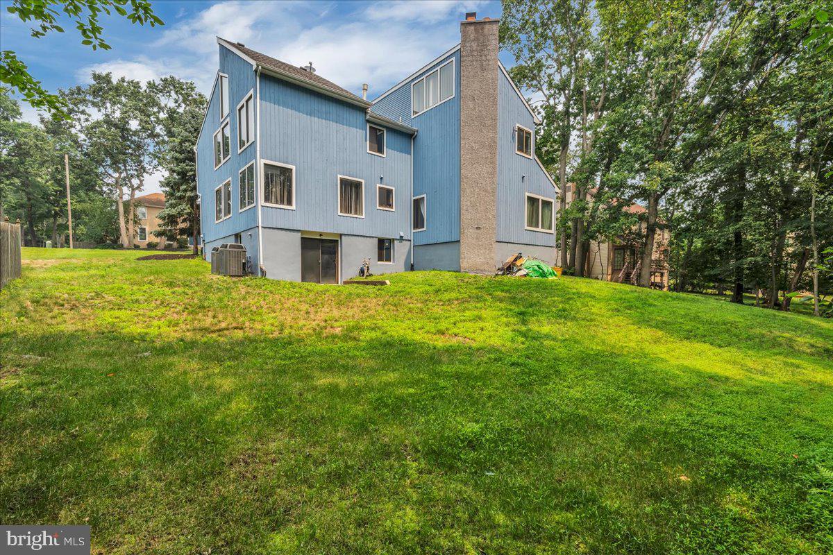 4 Johnson Ln Property Photo 27