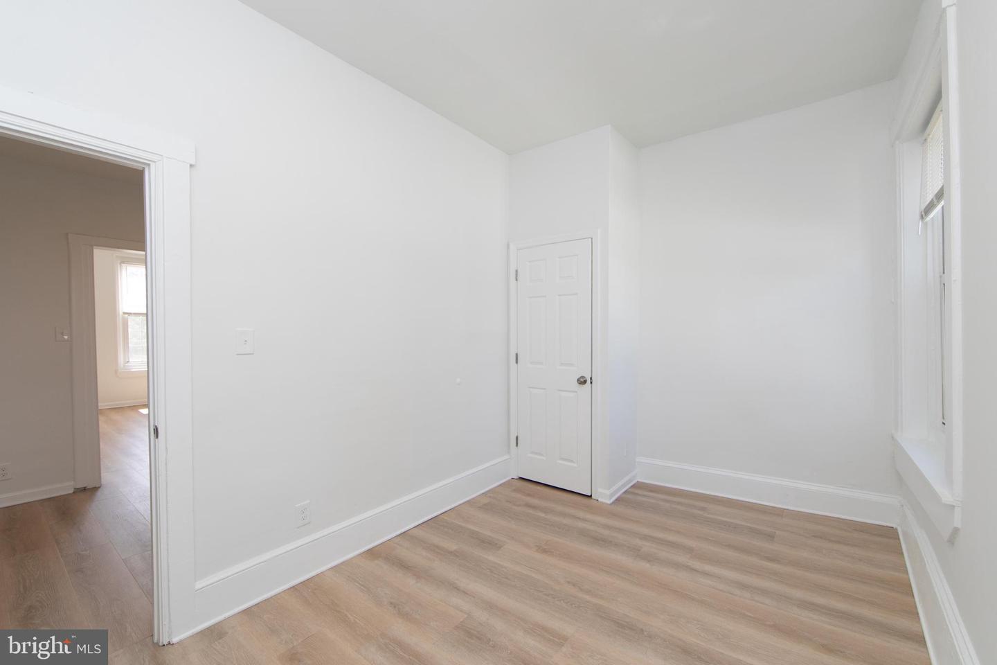 9 E Holly Ave #apt 4 Property Photo 13